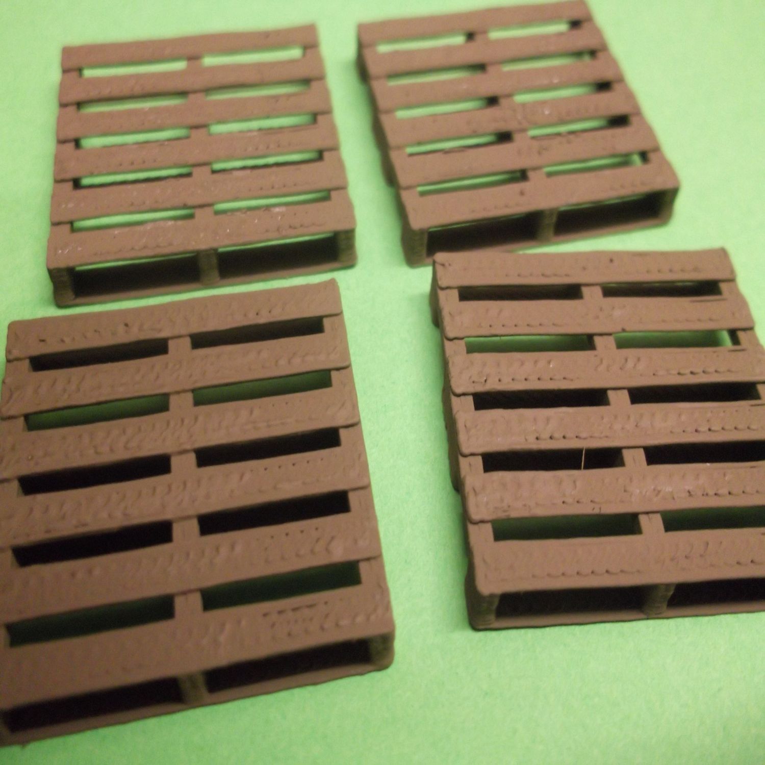 O Scale Pallets - Pack of 4